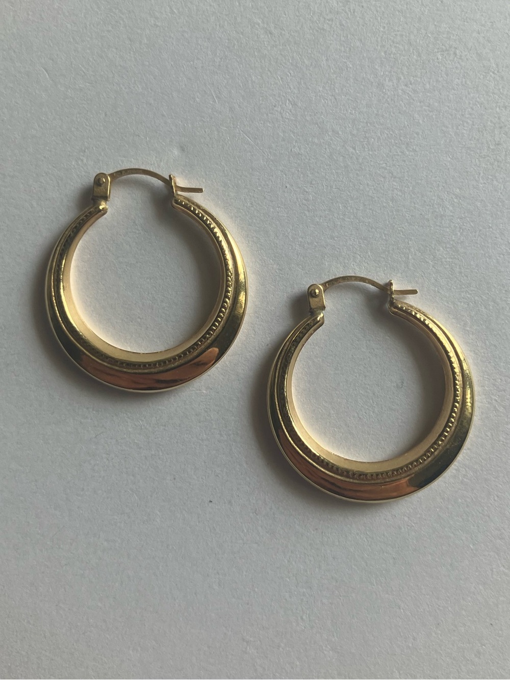 Solid 14k Gold Milgrain Beaded Hoop Earrings - Classic Lightweight